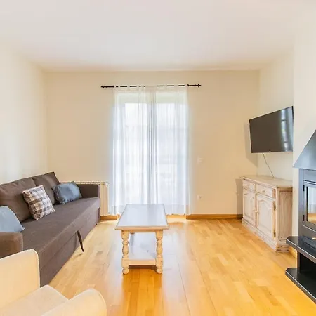 アパート Charming Pyrenean Flat With Terrace, Views & Pool Anciles