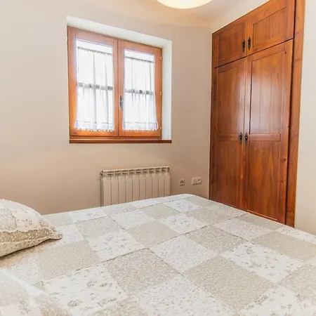 Charming Pyrenean Flat With Terrace, Views & Pool アパート *